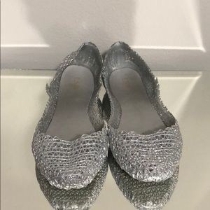 Silver flats